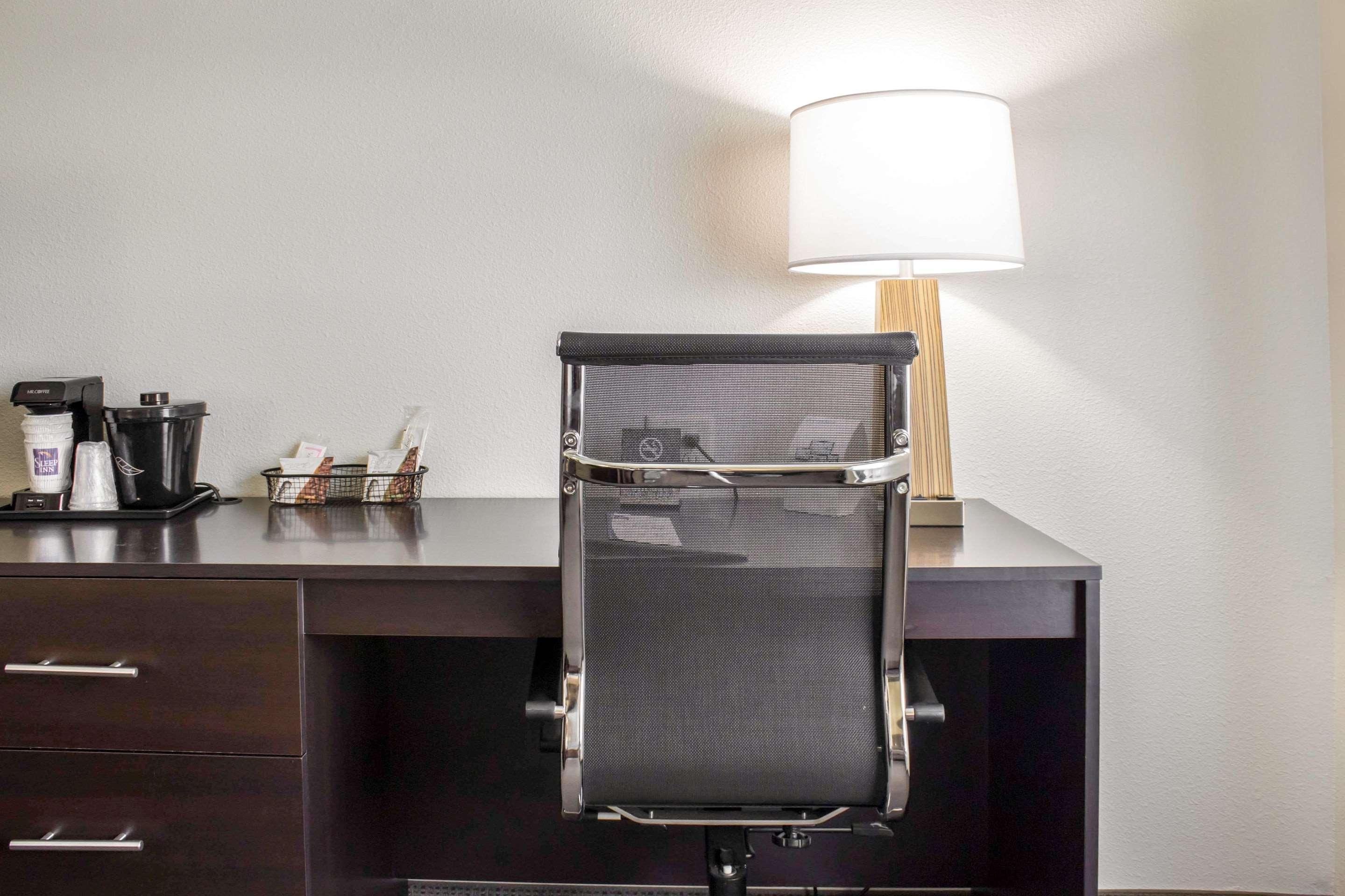 Sleep Inn & Suites Lincoln University Area Экстерьер фото