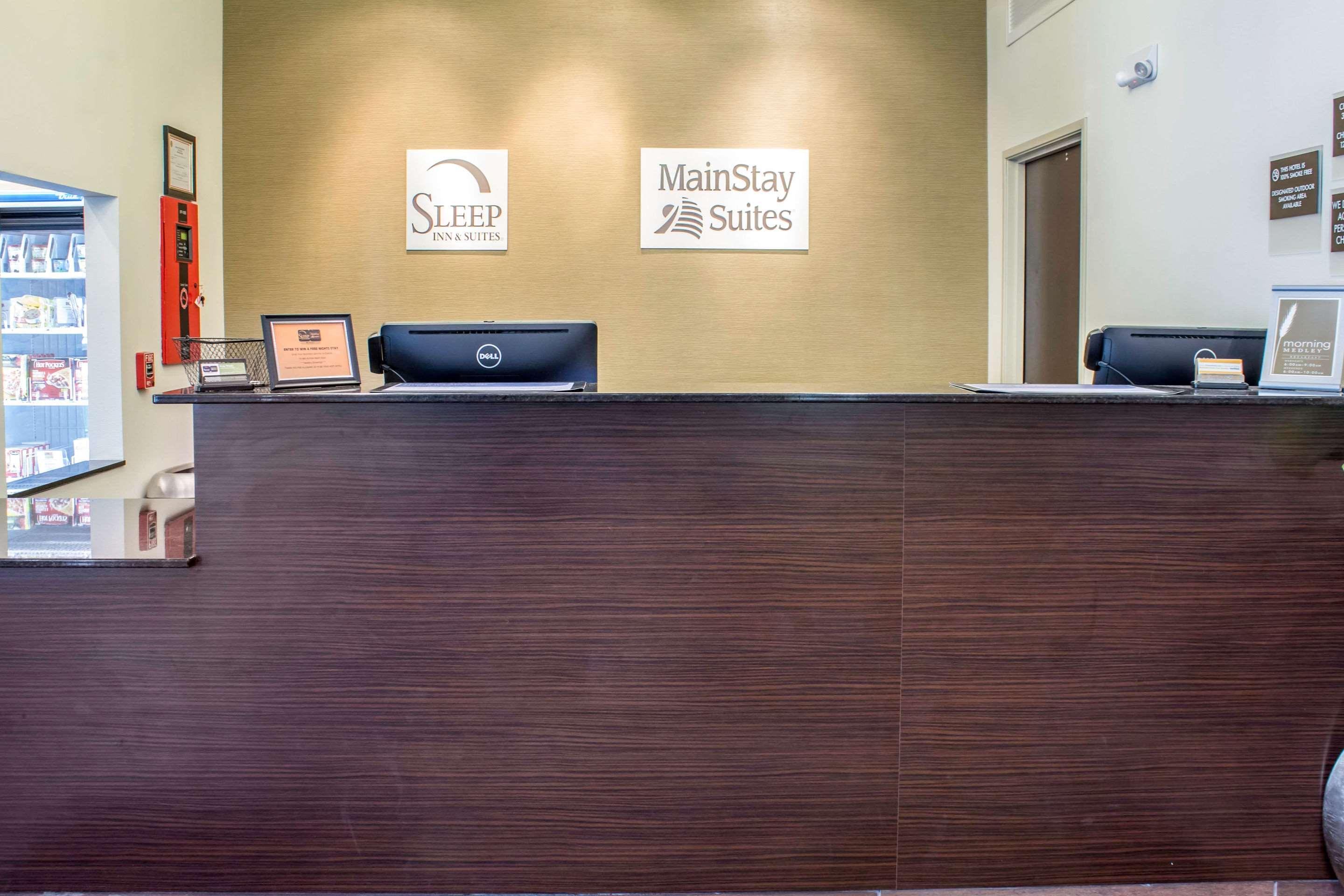 Sleep Inn & Suites Lincoln University Area Экстерьер фото
