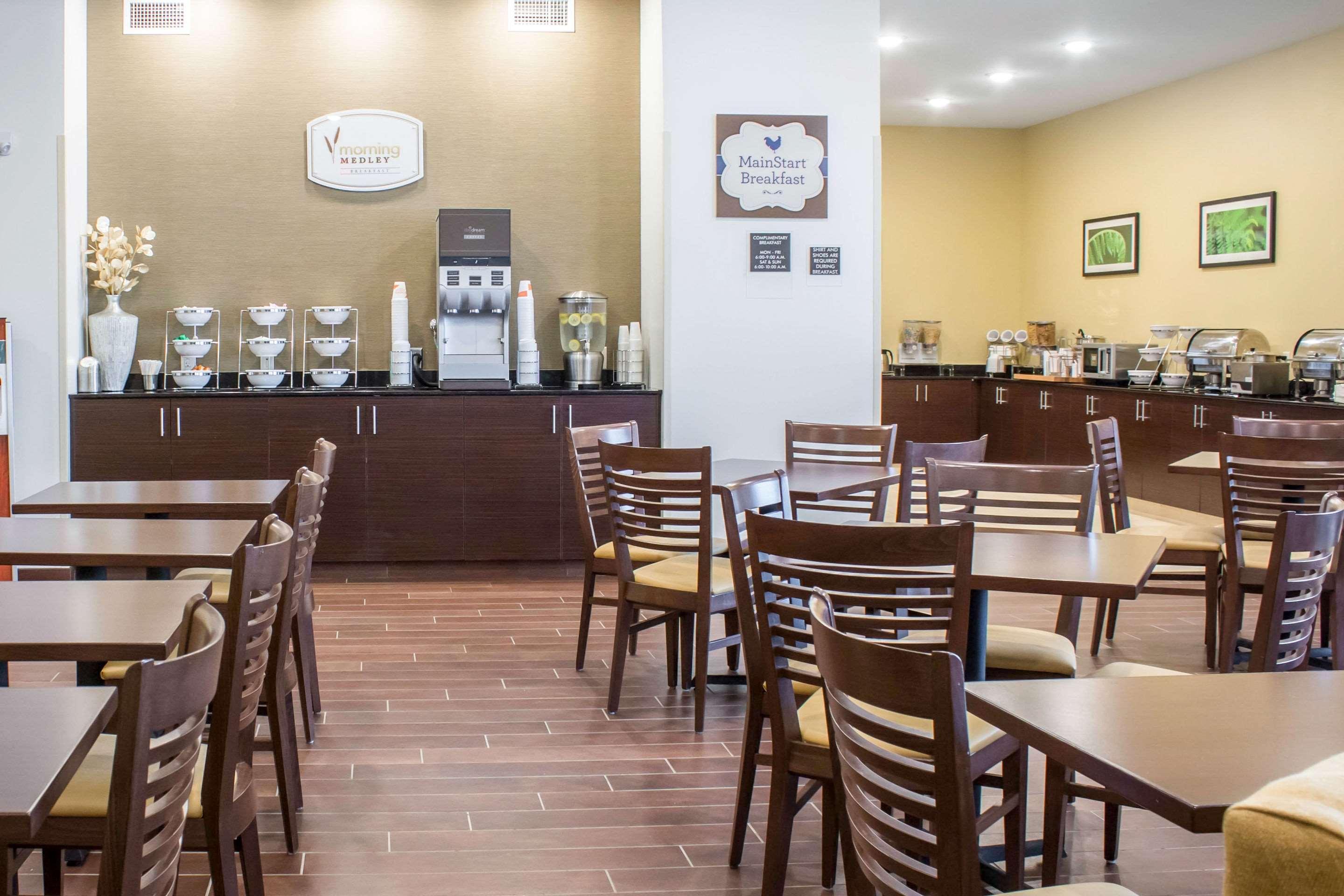 Sleep Inn & Suites Lincoln University Area Экстерьер фото