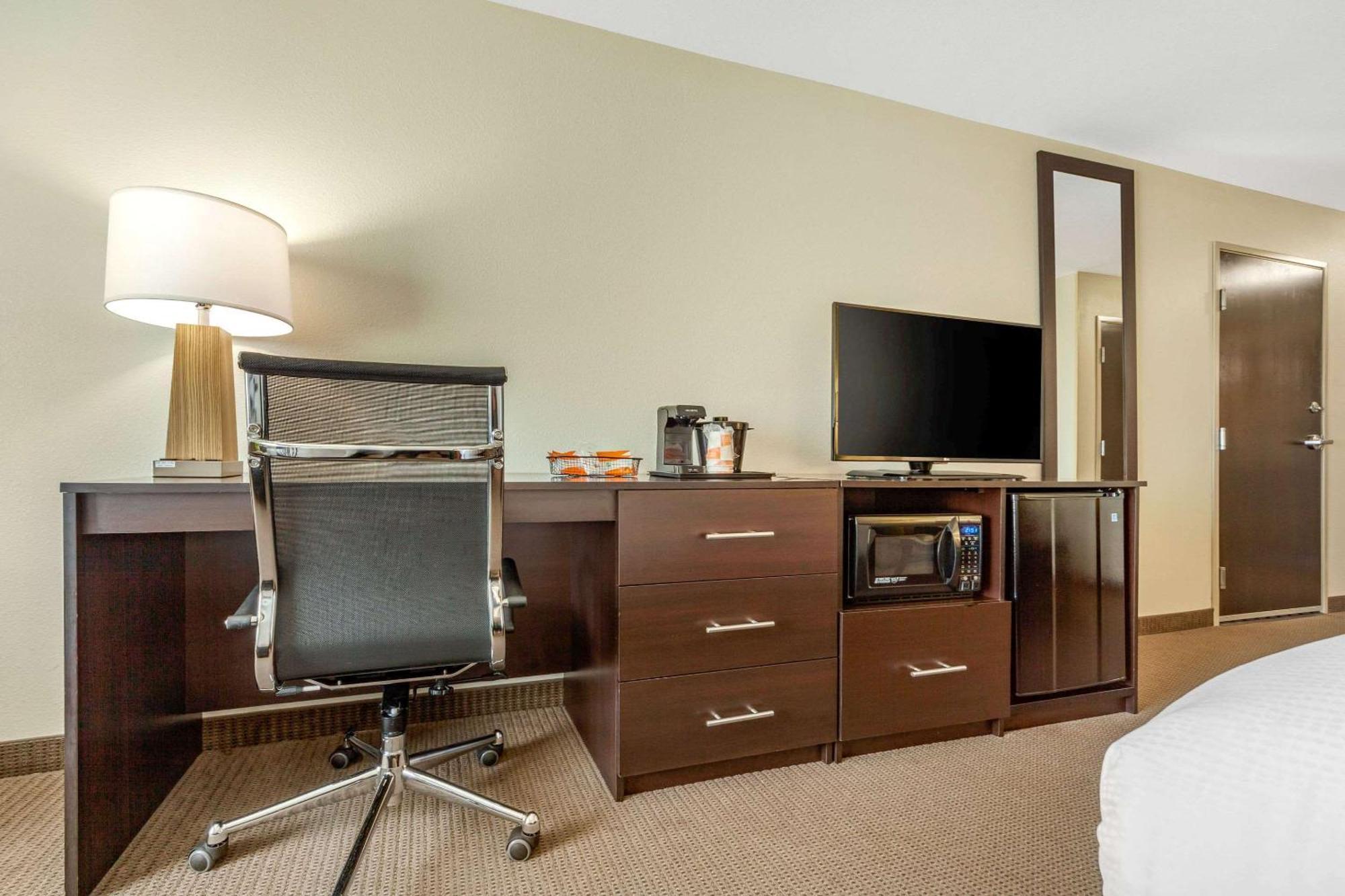 Sleep Inn & Suites Lincoln University Area Экстерьер фото
