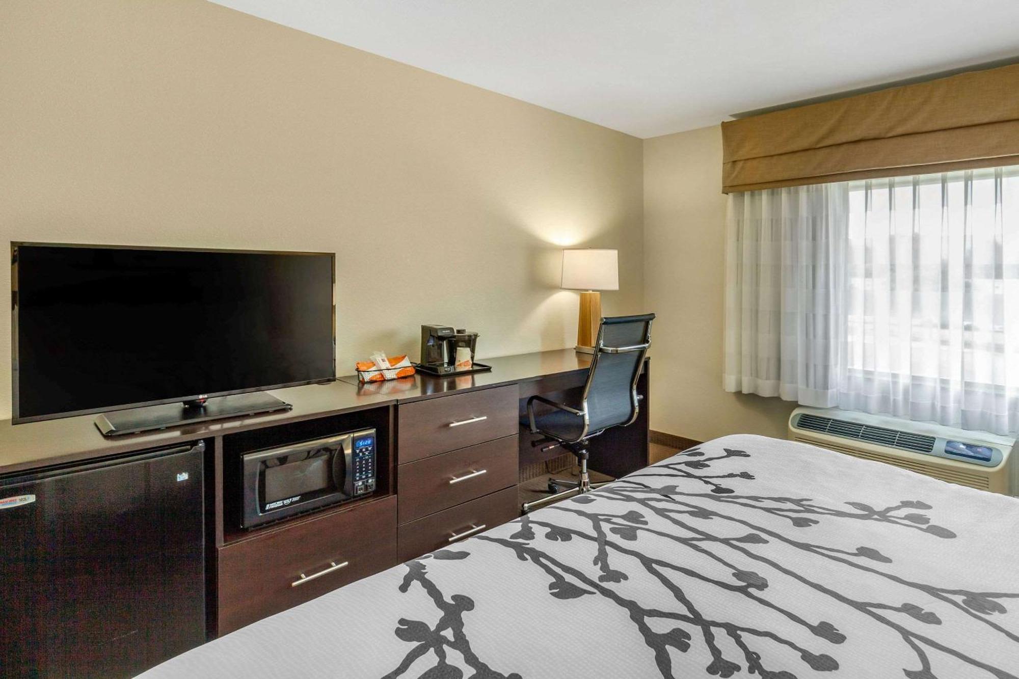 Sleep Inn & Suites Lincoln University Area Экстерьер фото